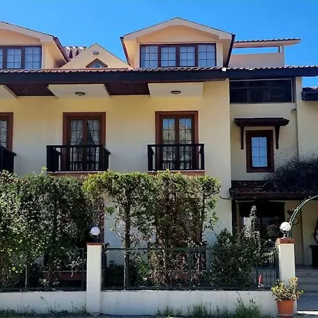 Отель Efe Gocek Гёчек